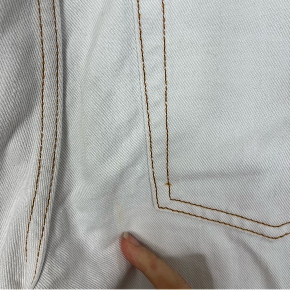 WeWoreWhat Size 27 Wide Leg White Distressed Dad Jeans - Picture 2 of 8